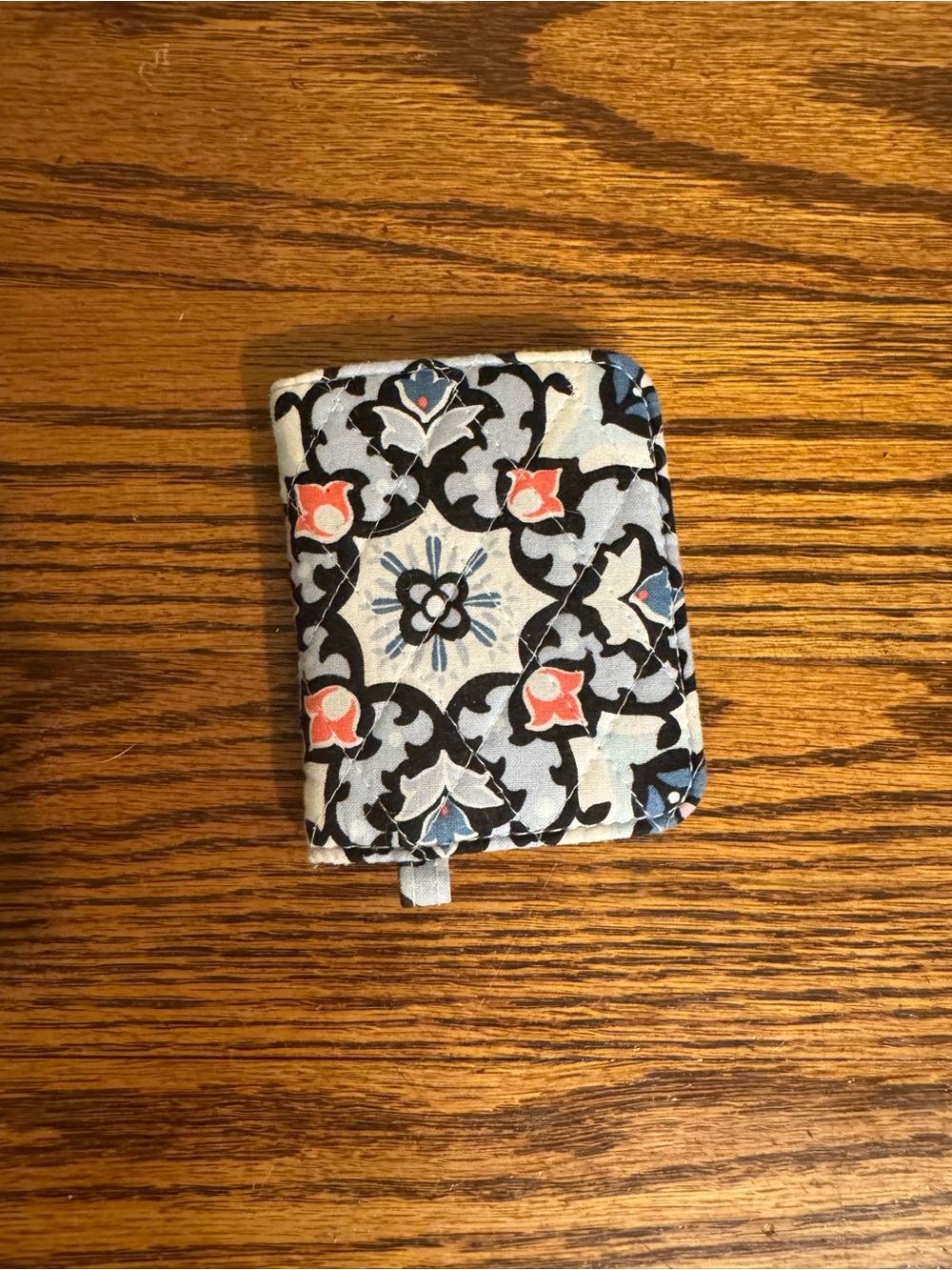 Vera Bradley Quilted Floral Compact Keychain Wallet - Blue, Black & Coral